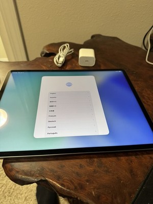Apple iPad Pro 12.9-inch (5th generation) A2378 128 GB, Wi-Fi, 12.9 in -...