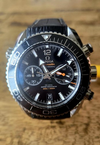 Omega Seamaster Planet Ocean 600m Co-Axial Watch 215.33.46.51.01.001 Box Card