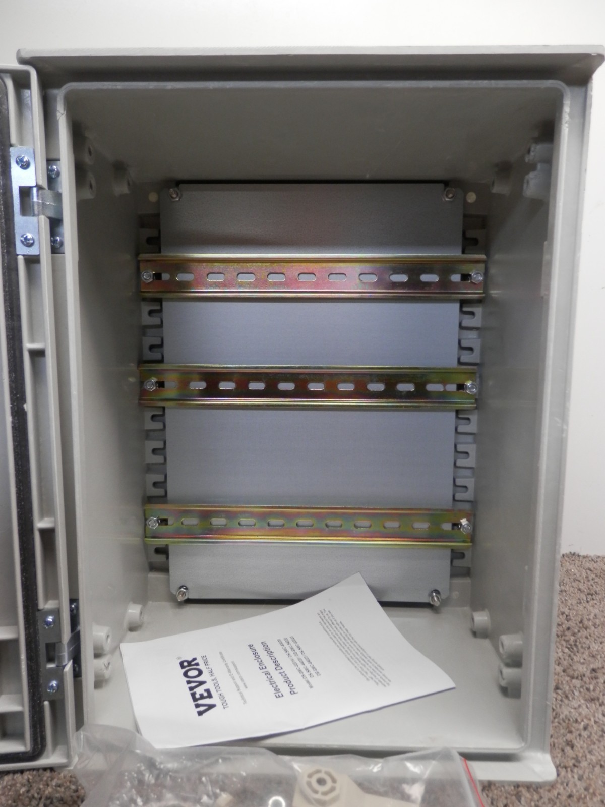 Vevor DS-SMC-43020 IP66 Waterproof Nema 4X Electrical Enclosure 16" x 12"