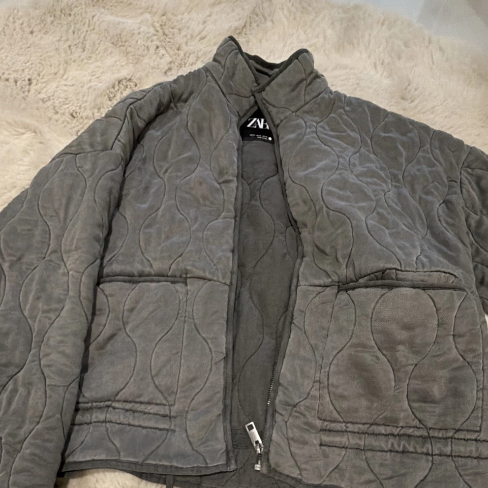 ZARA Steppjacke XL Grau gepolstert Baumwolle Stehkragen Reißverschluss - Bild 1 von 1