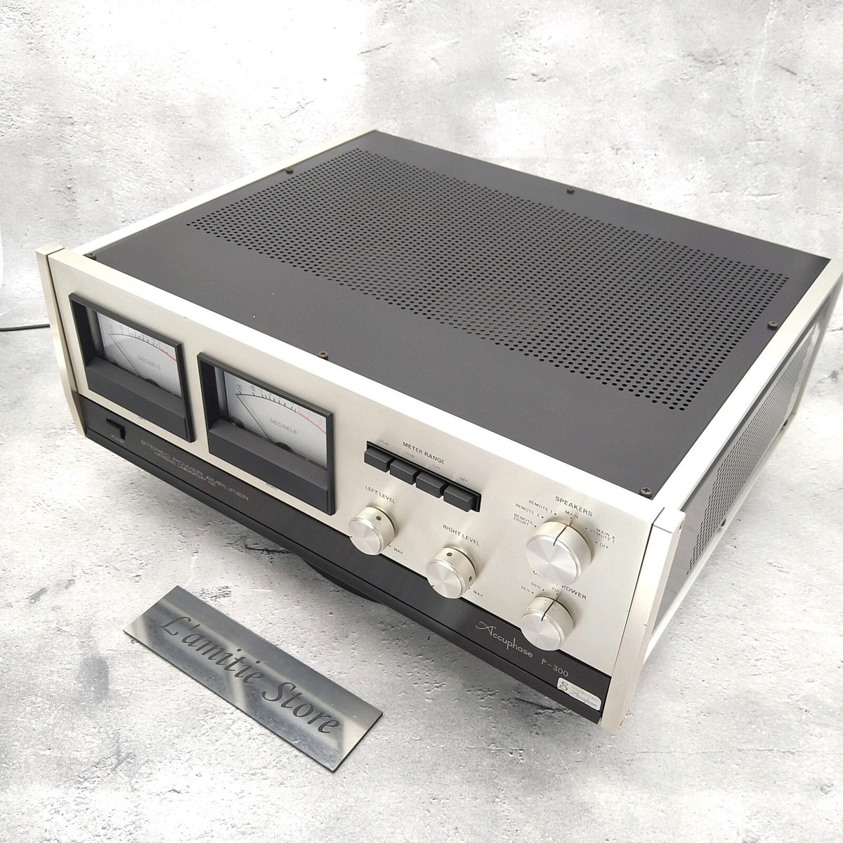 パワーアンプ Accuphase/P-300X