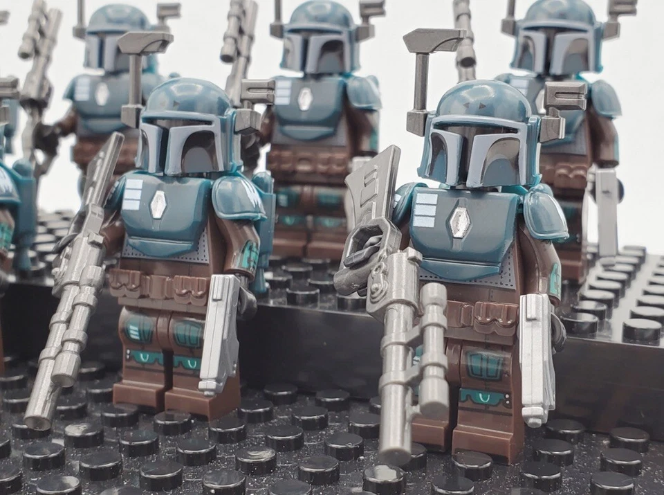 CUSTOM Star Wars Death Watch Mandalorian Brick Minifigure - Image 2 of 4