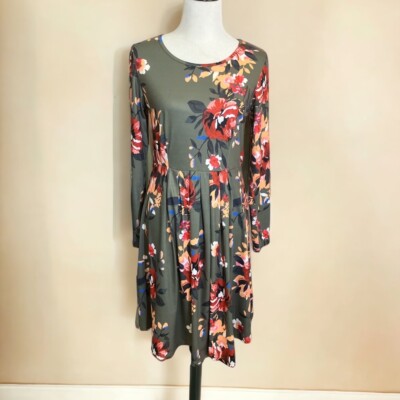 En Style Designs Dress size M