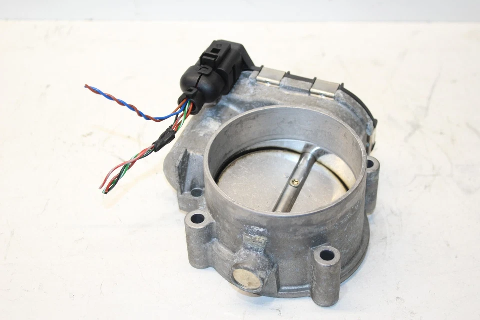 VOLKSWAGEN PHAETON 2004-2006 4,2 L CARROCERÍA DEL ACELERADOR 077133062A OEM Foto 4 de 4