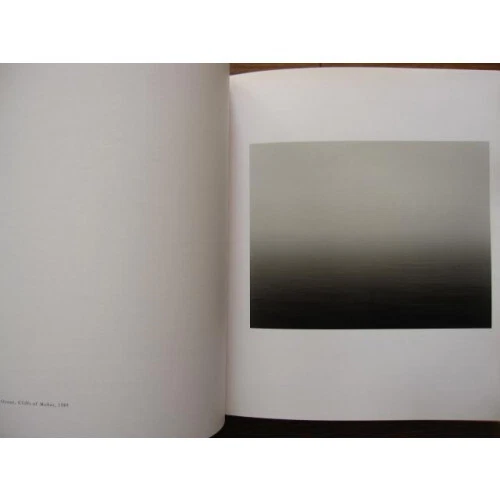 Hiroshi Sugimoto the Day After Hiroshi Sugimoto 海景 — 第 2/4 张图片