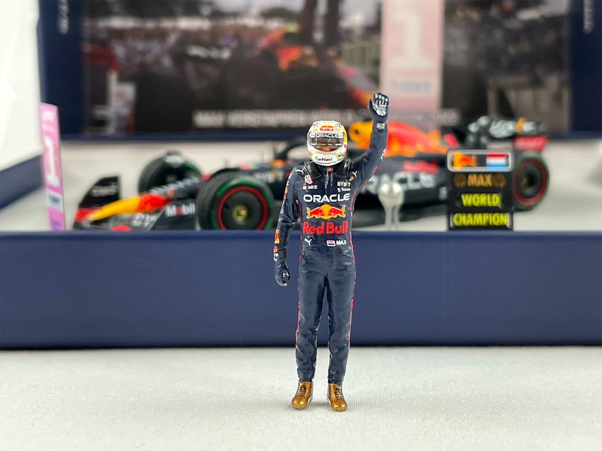 ミニチャンプス1/43Oracle RedBull RacingRB18 MAX $_57.JPG?set_id=880000500F