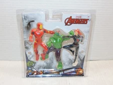 Avengers SwimWays Dive Characters Set Hulk Iron Man Black Widow NIP
