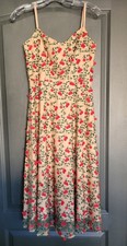 Dress the Population  Tea Length Cocktail Dress       Size Small