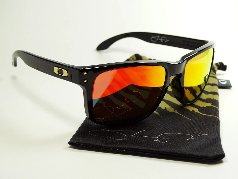 Oakley Holbrook Shaun White Sunglasses Fives Jupiter Dispatch Mainlink Gibston - Image 4 of 4