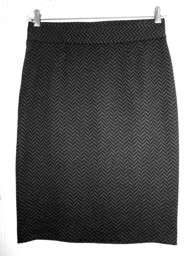 GRACE ELEMENTS BLACK HERRINGBONE TWEED PENCIL SKI… - image 2