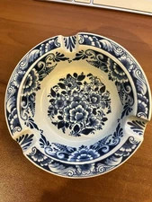 VTG Delft Hand Painted Floral Ashtray (Dutch Holland )
