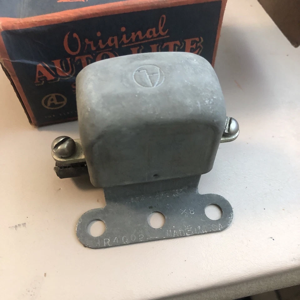 1937 Plymouth Dodge De Soto Horn Relay Nos Gm N BoxHR 4002 - Image 2 of 3