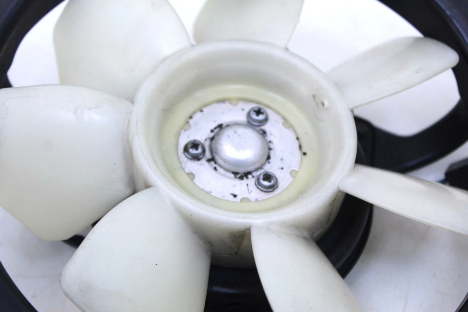 87 88 YAMAHA FZR1000 OEM MOTOR RADIADOR VENTILADOR DE REFRIGERACIÓN R5.BX13 Foto 3 de 4