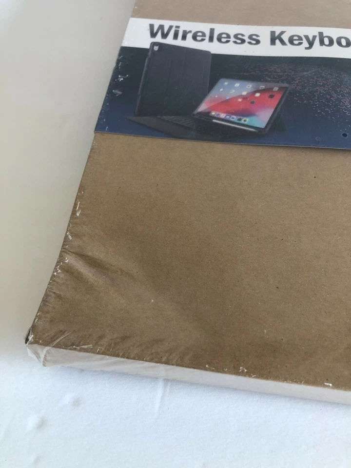 IPAD PRO 12.9inch 2018 Smart Wireless Keyboard Stand Case Cover - Image 3 of 4