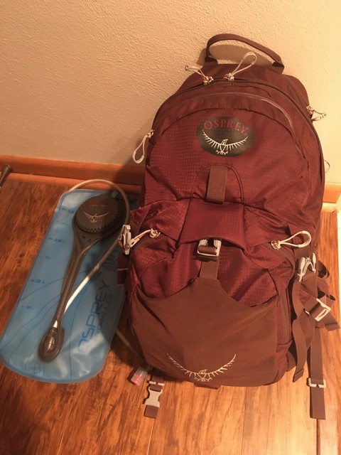 osprey women's hydration pack