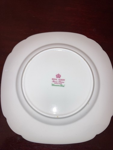VTG 4 Royal Albert England BLOSSOM TIME Pink Square Bread Plates 6 1/8” LNC - Picture 3 of 3