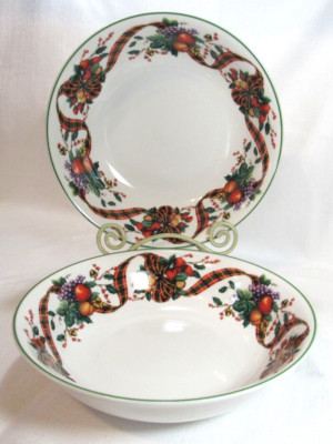 William James China Fine Stoneware HOLIDAY TARTAN 2 Round Serving Bowls GC