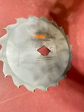 Black & Decker 7 1/4” Piranha 18 Ultra Sharp Curved Carbide Tooth Saw Blade