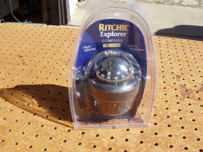 RITCHIE EXPLORER COMPASS B-51 BLACK BRACKET MOUNT BOAT NAVIGATION NEW NIB