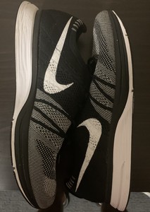 kanye flyknit trainer