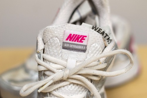 Nike Air 386511-101 Womens' Skyraider 2 Size US 6 Pink/White/Gray Training Shoes - Picture 8 of 11