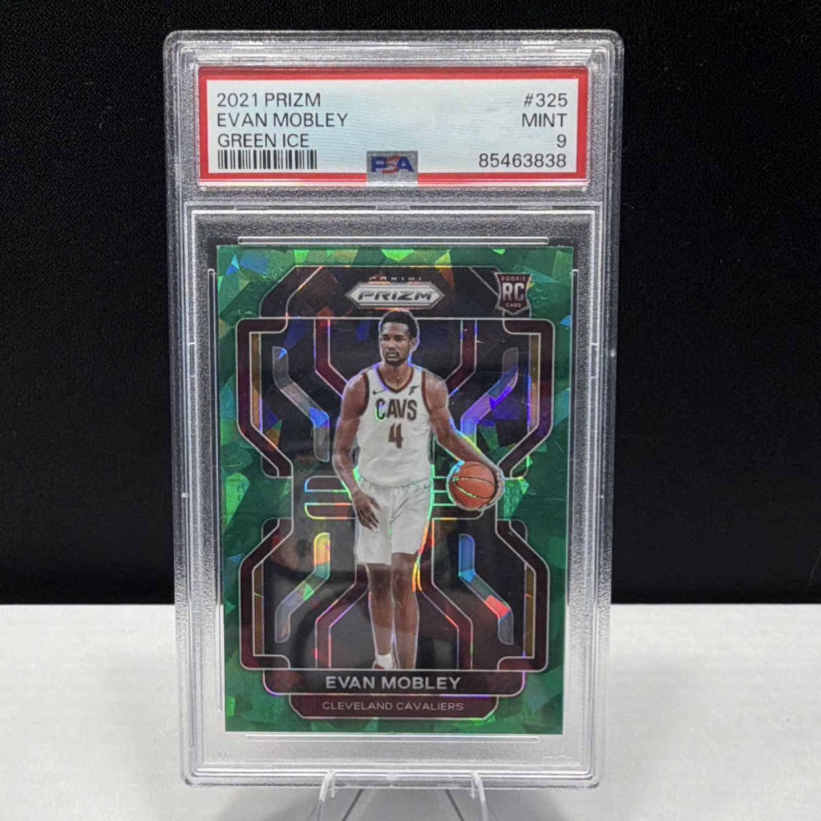 Panini 2021-22 Prizm Evan Mobley #325 Green Ice Prizm PSA 9 Cavaliers Card