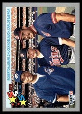 Infield Trifecta Roberto Alomar  Chuck Knoblauch  Carlos Baerga 1993 Fleer #357