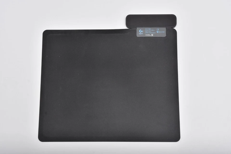 Mouse pad ricarica wireless Logitech POWERPLAY G-PMP-001 con scatola da gioco - Immagine 3 di 4