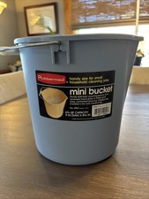 Vtg Slate Rubbermaid Dual Spout Cleaning Mini Pail Bucket Utility Handle 6 3/4qt Vtg Slate Rubbermaid Dual Spout Cleaning Mini Pail Bucket Utility Handle 6 3/4qt - Image 1