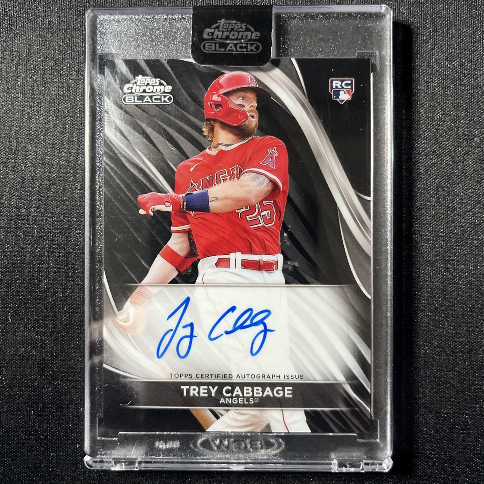 2024 Topps Chrome Black - Autographs Trey Cabbage #CBA-TC (AU, RC)