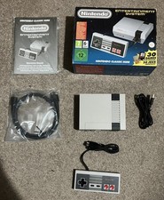 Nintendo NES Mini Classic Edition Mini Console 30 Games boxed