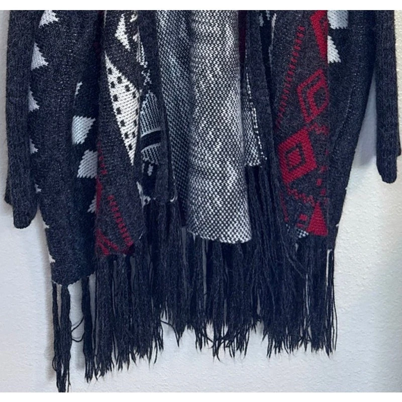 Cárdigan Charlotte Russe Mujer Grande Frente Abierto Flecos Azteca Occidental Exterior Foto 3 de 4