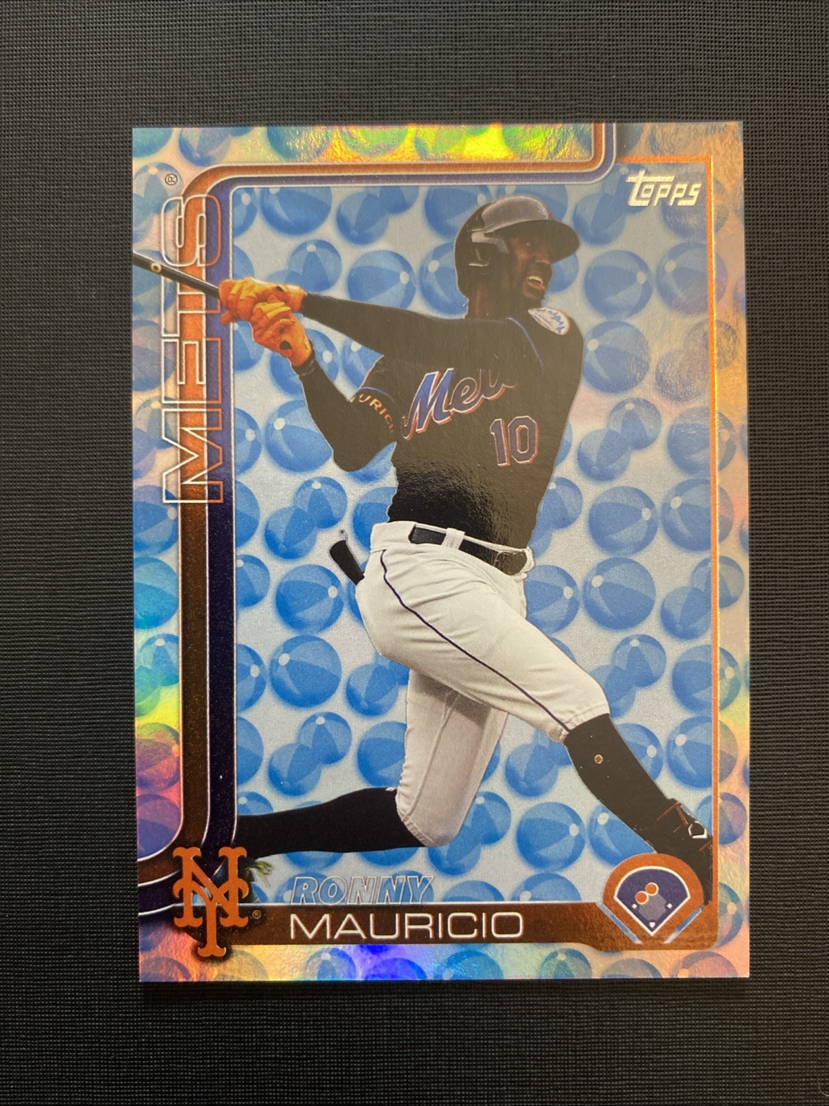 Ronny Mauricio 2025 Topps Series 2 - Holiday Beach Ball Parallel /50 