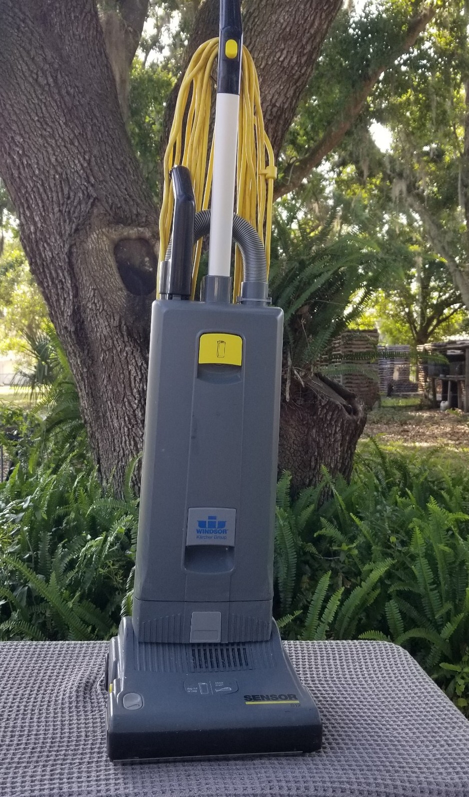 Windsor Karcher Sensor S12 Upright Commercial Vacuum Cleaner eBay