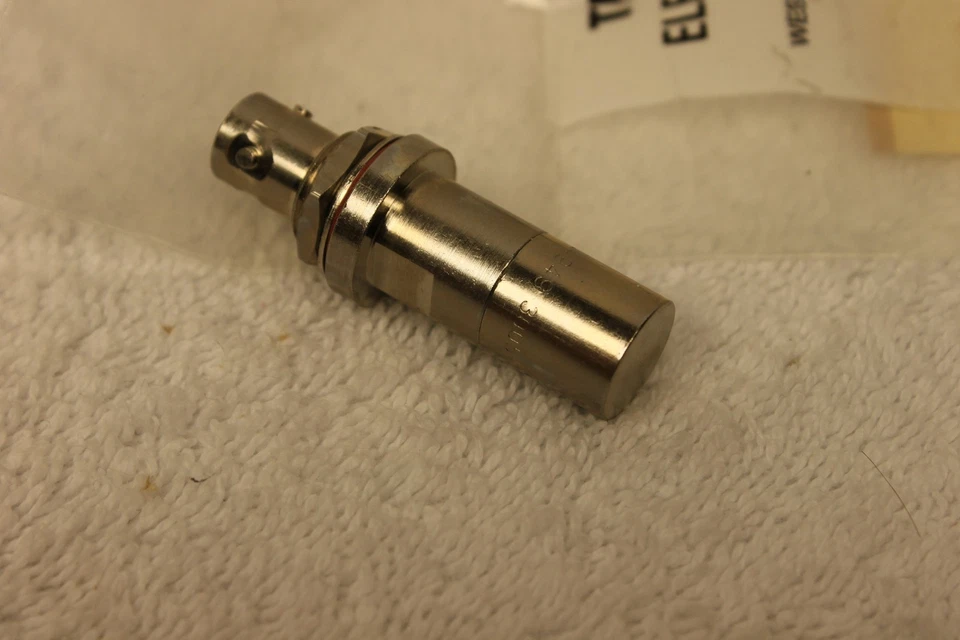 TROMPETER 3005-0404-1-150 BNC Terminator **NEW IN BAG** 300504041150 - Image 2 of 4