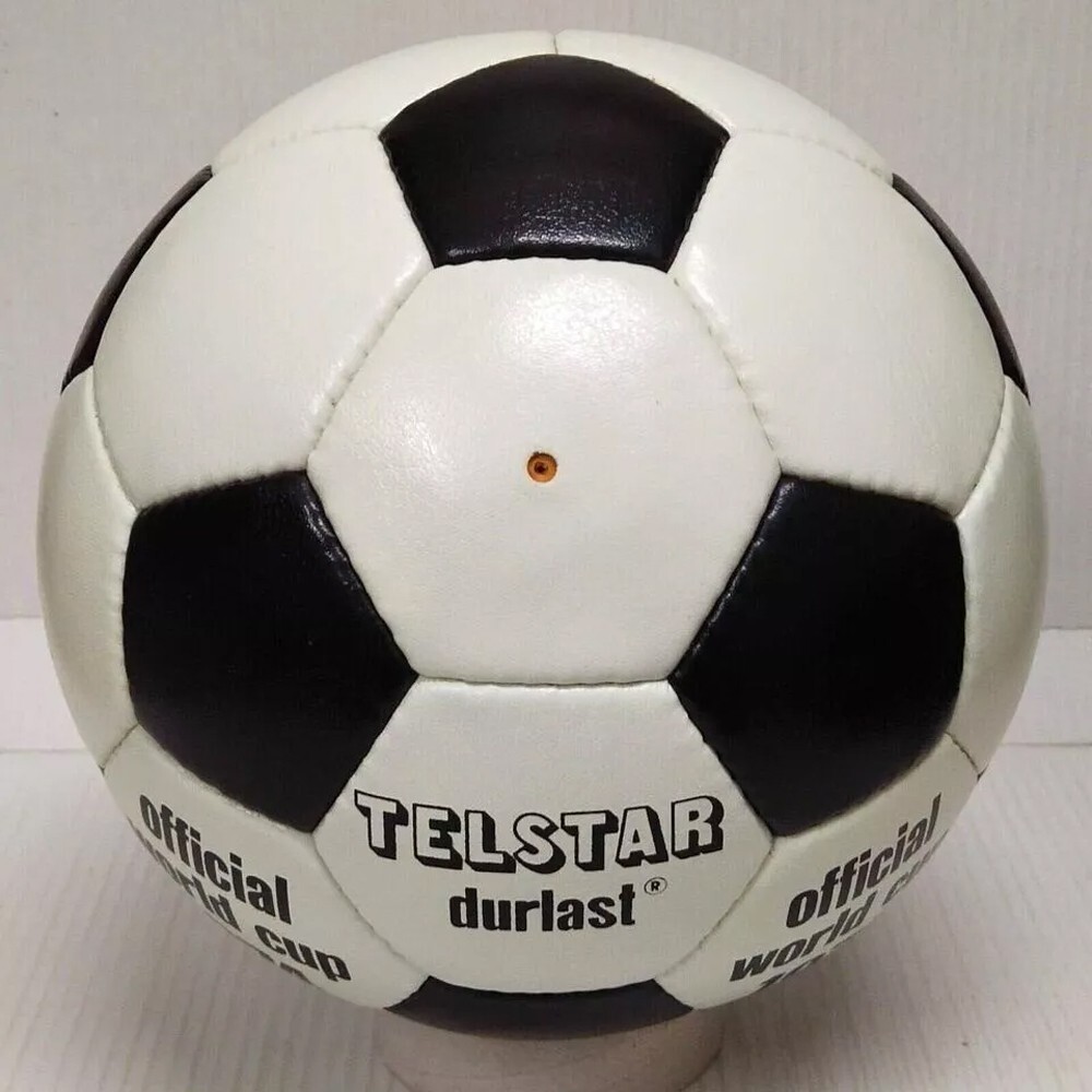 Adidas TELSTAR durlast FIFA World Cup 1974 Germany match