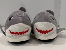 Plush Shark Slippers Women's Size M 7-8 Soft Comfy Slip On New