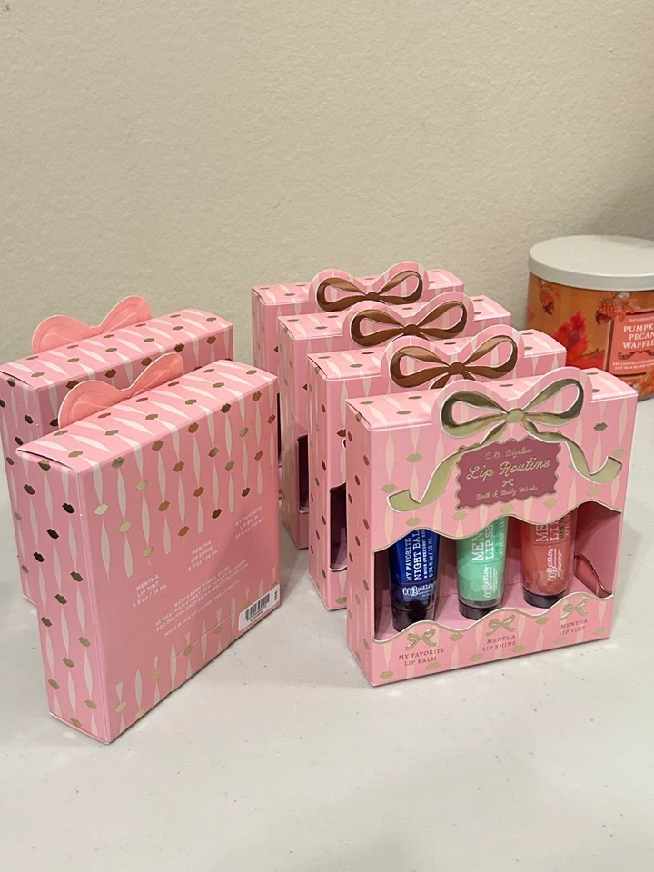 Bath & Body Works CO BIGELOW 💋 Juego de regalo para el cuidado de los labios de 3 tinte brillante bálsamo como nuevo Foto 3 de 4