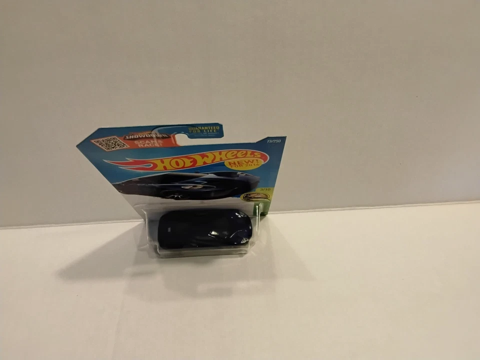 Ford GT 2016 Super Treasure Hunt 17 con protector Hot Wheels Foto 2 de 3