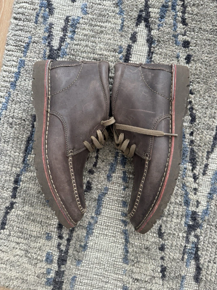 Bota utilitaria de trabajo de cuero Clarks para hombre - 10 Foto 4 de 4