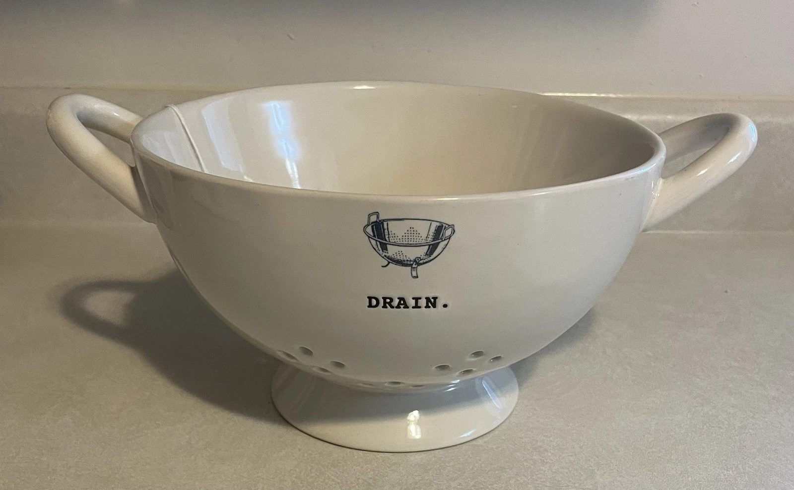Original Rae Dunn Icon Colander “Drain”