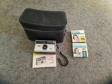 Vintage Kodak Instamatic Camera 100 Case Flashbulbs Untested