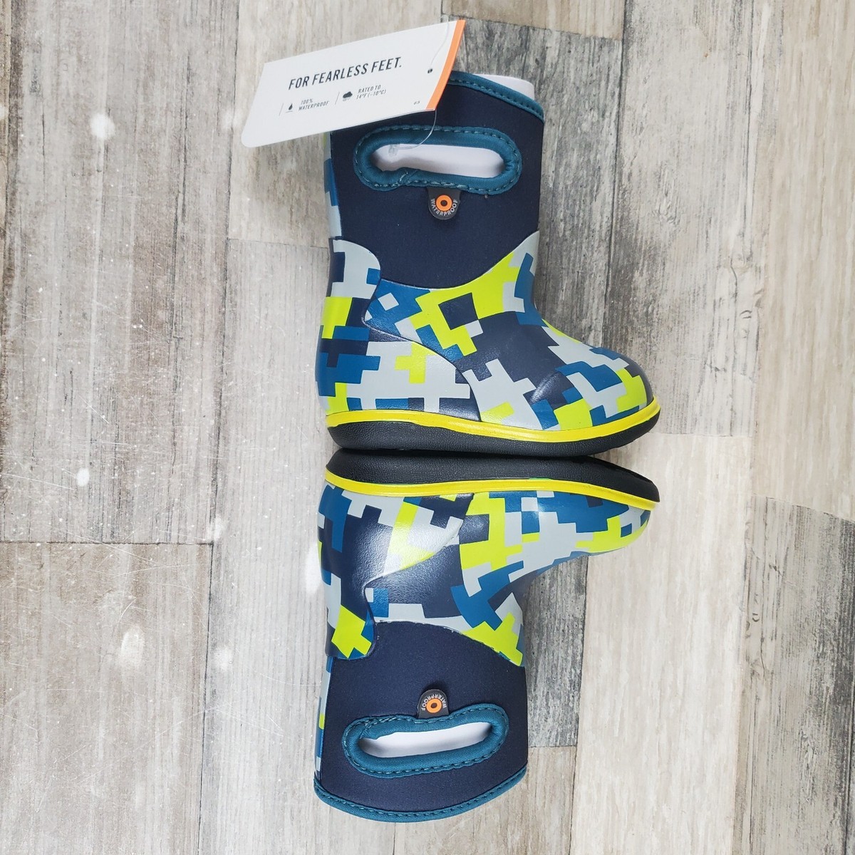 BOGS Classic Medium Camo Rainboots Toddler Sz 4 Colorful  display picture 1