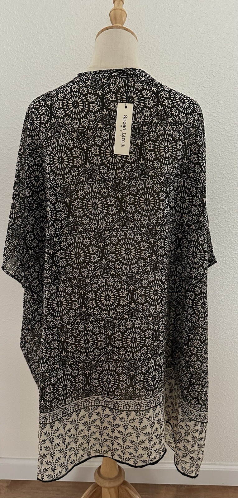 Picture 2 of 3
