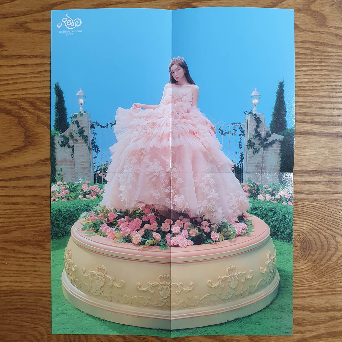 Irene Official Folded Poster Red Velvet The Reve Festival 2022
