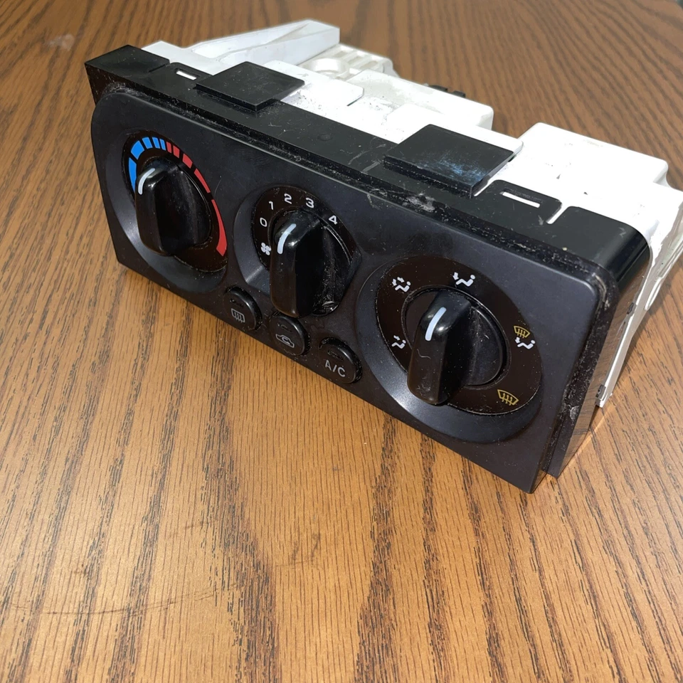 Subaru Legacy Outback 2000 2004 aire acondicionado calor temperatura climatización climatización Foto 3 de 4