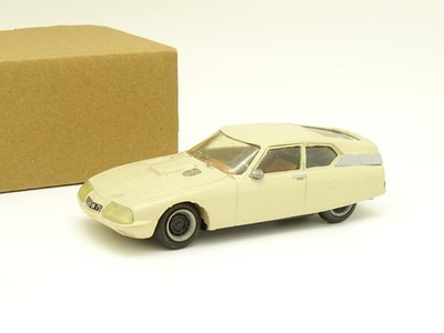 CCC HARZ SB 1/43 - Citroen SM PROTO KURZ