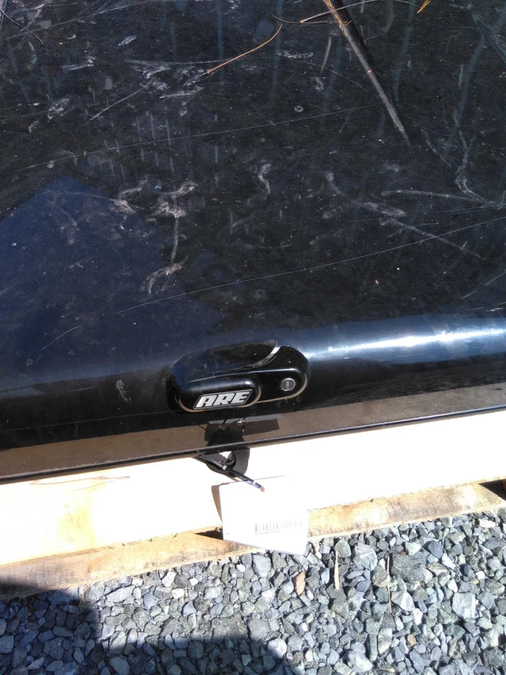 Used Tonneau Cover fits: 2011 Chevrolet Silverado 1500 pickup  Grade A — 第 3/4 张图片