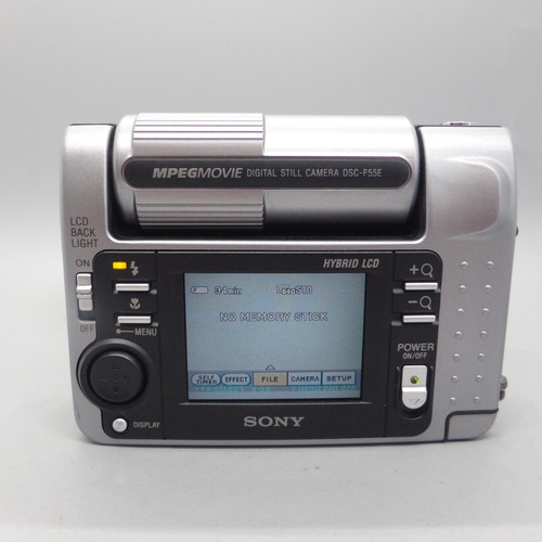 Sony Digital Camera Cybershot DSC-F55E 2.1MP Silver Tested *Read* - Picture 4 of 9