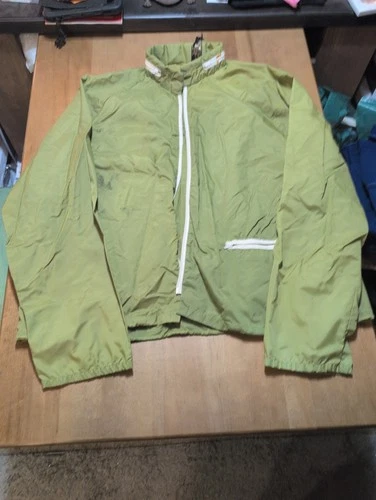 Vintage Men's Light Weight Wind Coat Green - product listing photo